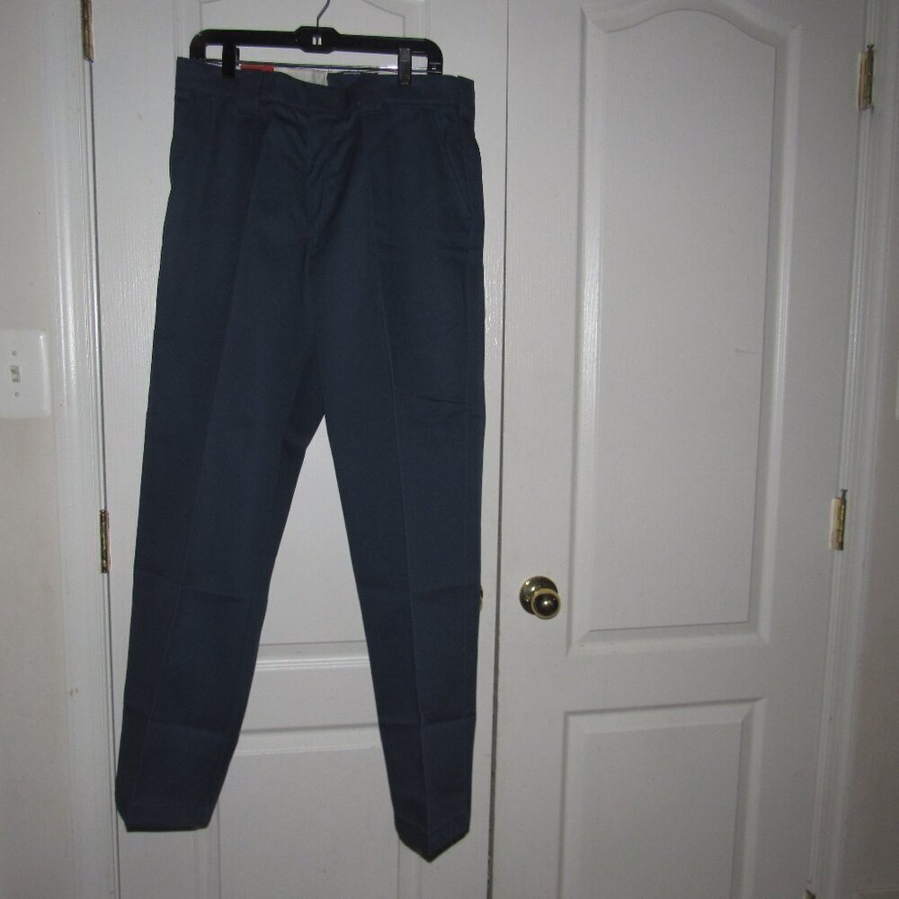 NWT RED KAP Men’s Blue Work Pants Waist 36” (Inseam 32”)